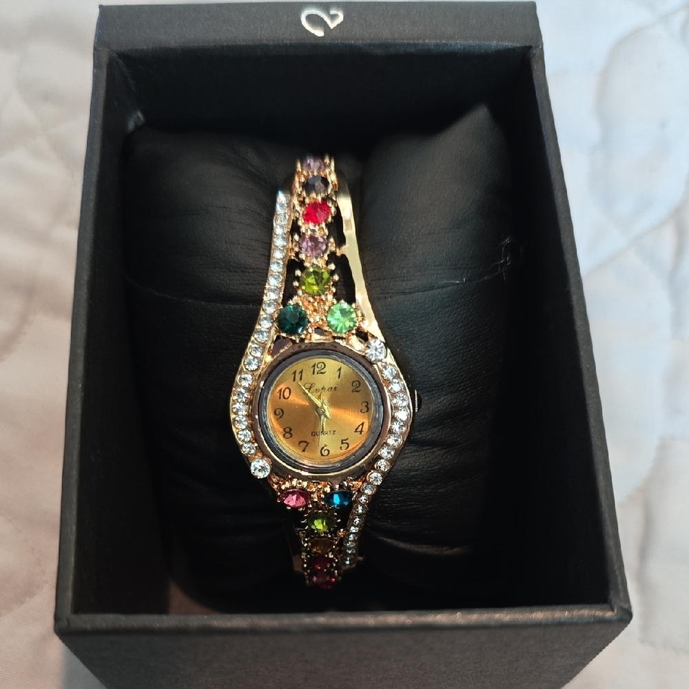 Geneva Gold Vintage-Inspired Watch with Rhinestones
